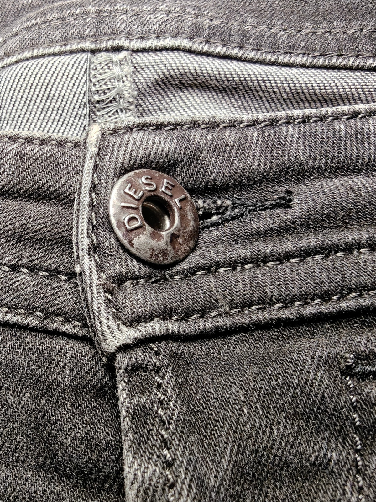 Men Diesel Buster Black R9F66 Tapered W30 L32 Y2K Jeans