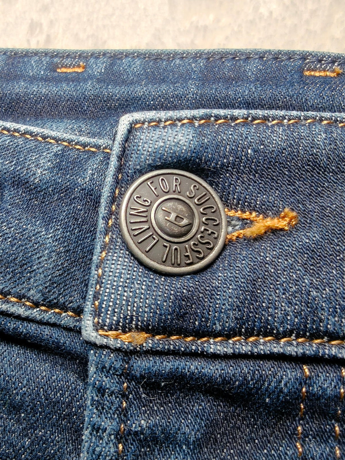 Men Diesel Krooley Jogg Blue Z69VI Tapered W28 L32 Y2K Jeans
