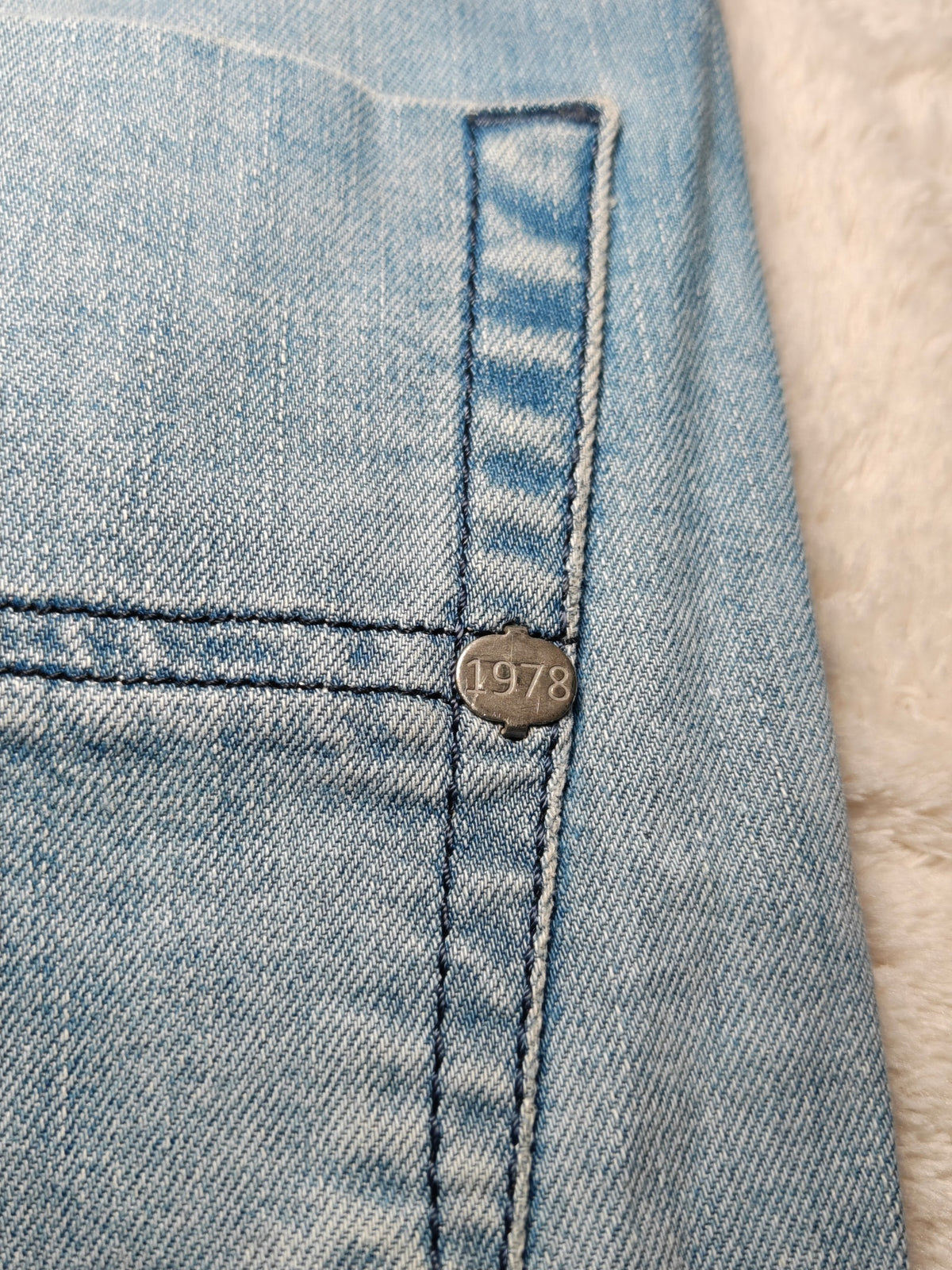 Men Diesel Tepphar Light blue 084CU Slim carrot W28 L30 Y2K Jeans