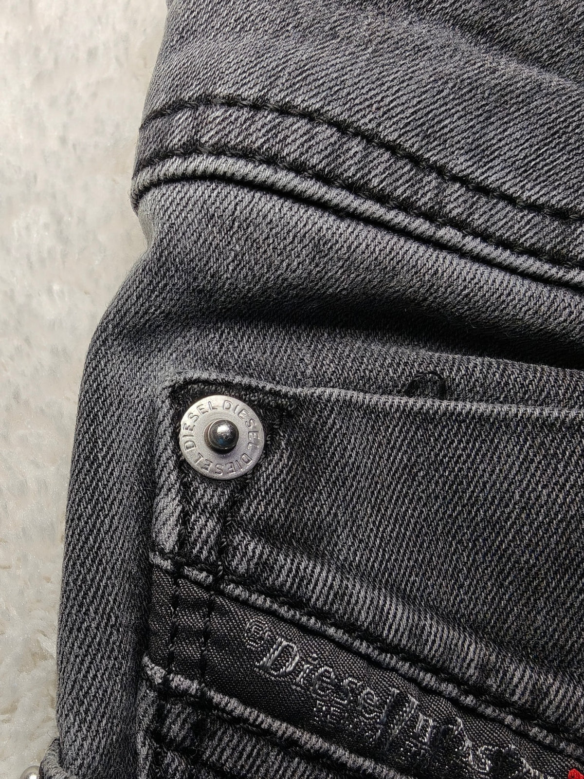 Men Diesel Troxer Black R6QE9 Slim W29 L32 Y2K Jeans