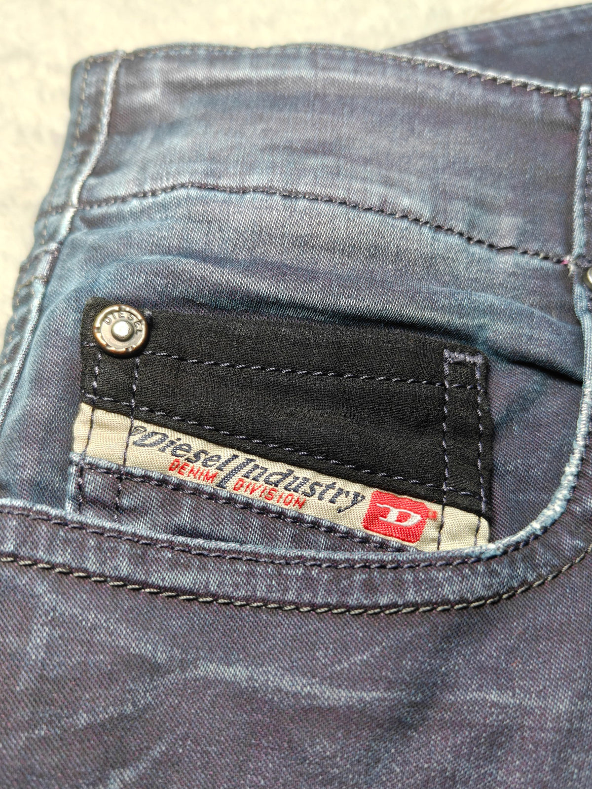 Women Diesel Grupee Made in Italy Dark blue 0818G Slim W28 L32 (EU 38 / M) Y2K Jeans