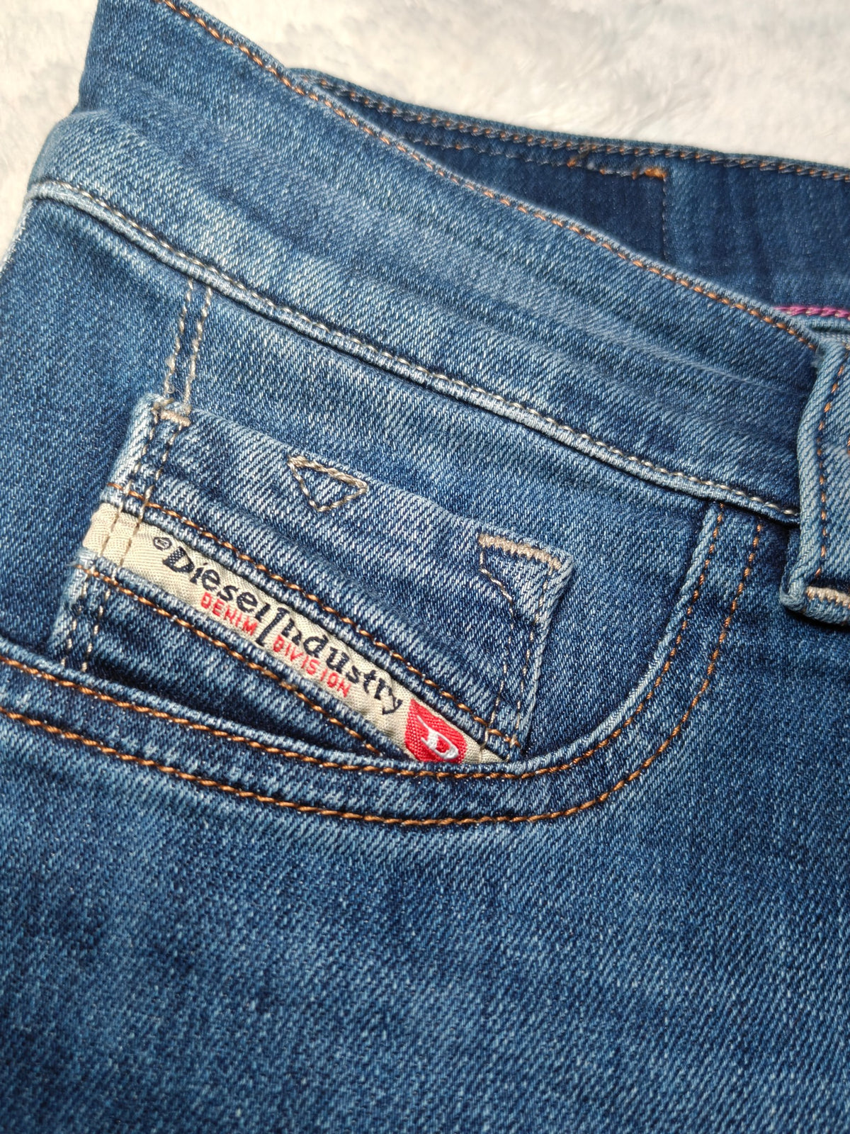 Women Diesel Livier-Ankle Blue 0826L Super Slim Jegging W28 L30 (EU 38 / M) Y2K Jeans