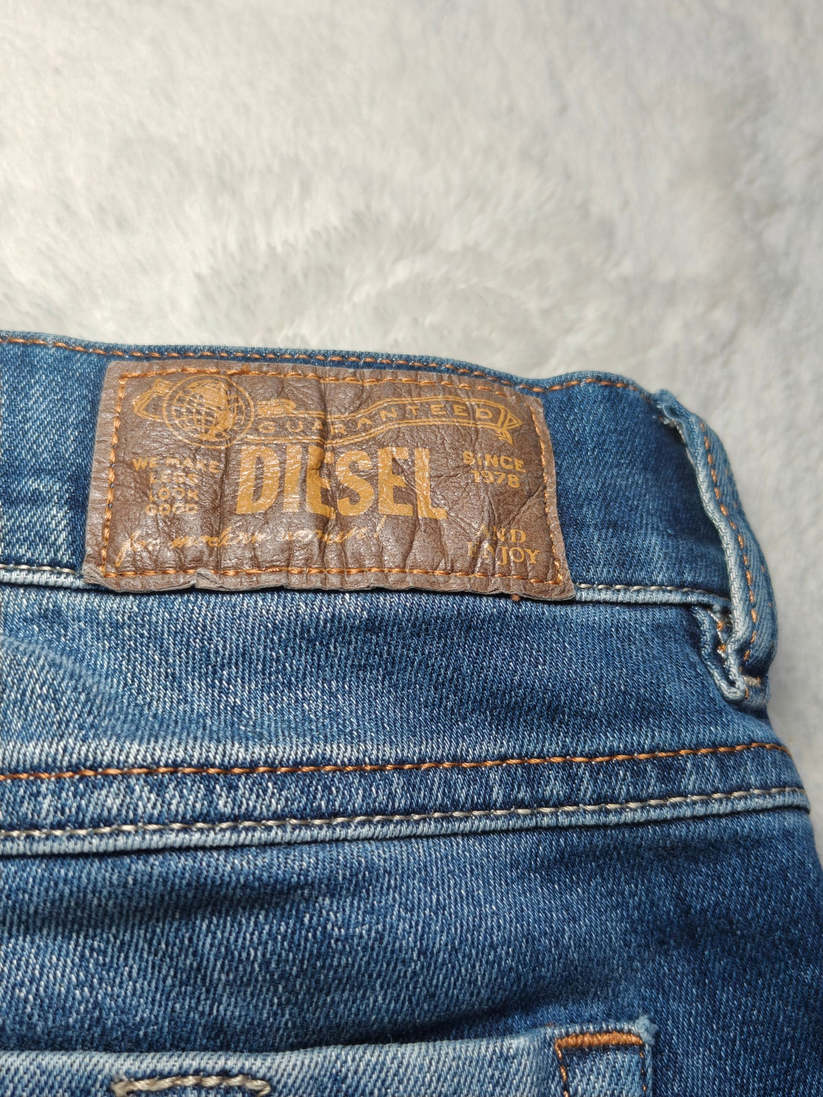 Women Diesel Livier-Ankle Blue 0826L Super Slim Jegging W28 L30 (EU 38 / M) Y2K Jeans