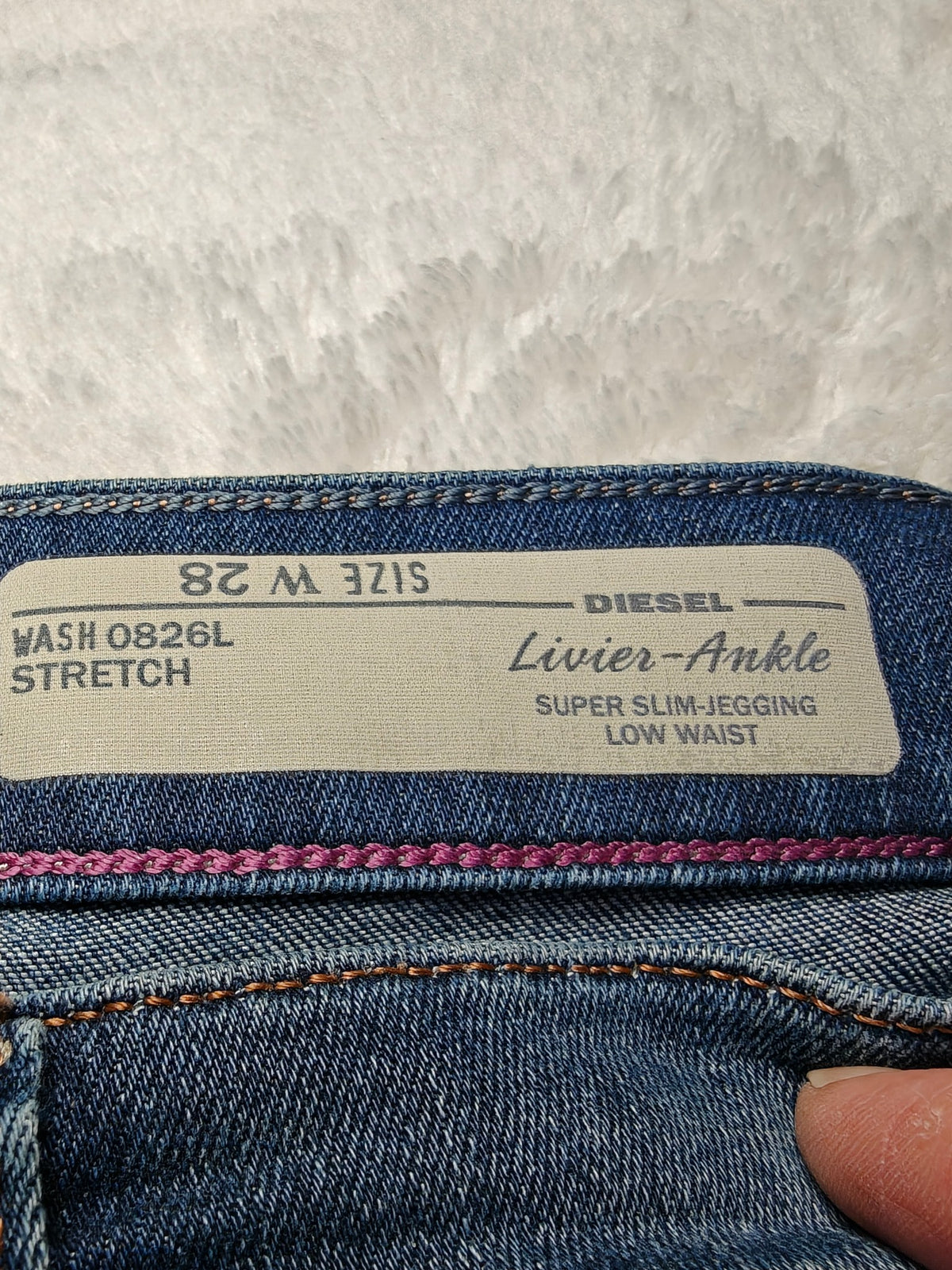 Women Diesel Livier-Ankle Blue 0826L Super Slim Jegging W28 L30 (EU 38 / M) Y2K Jeans