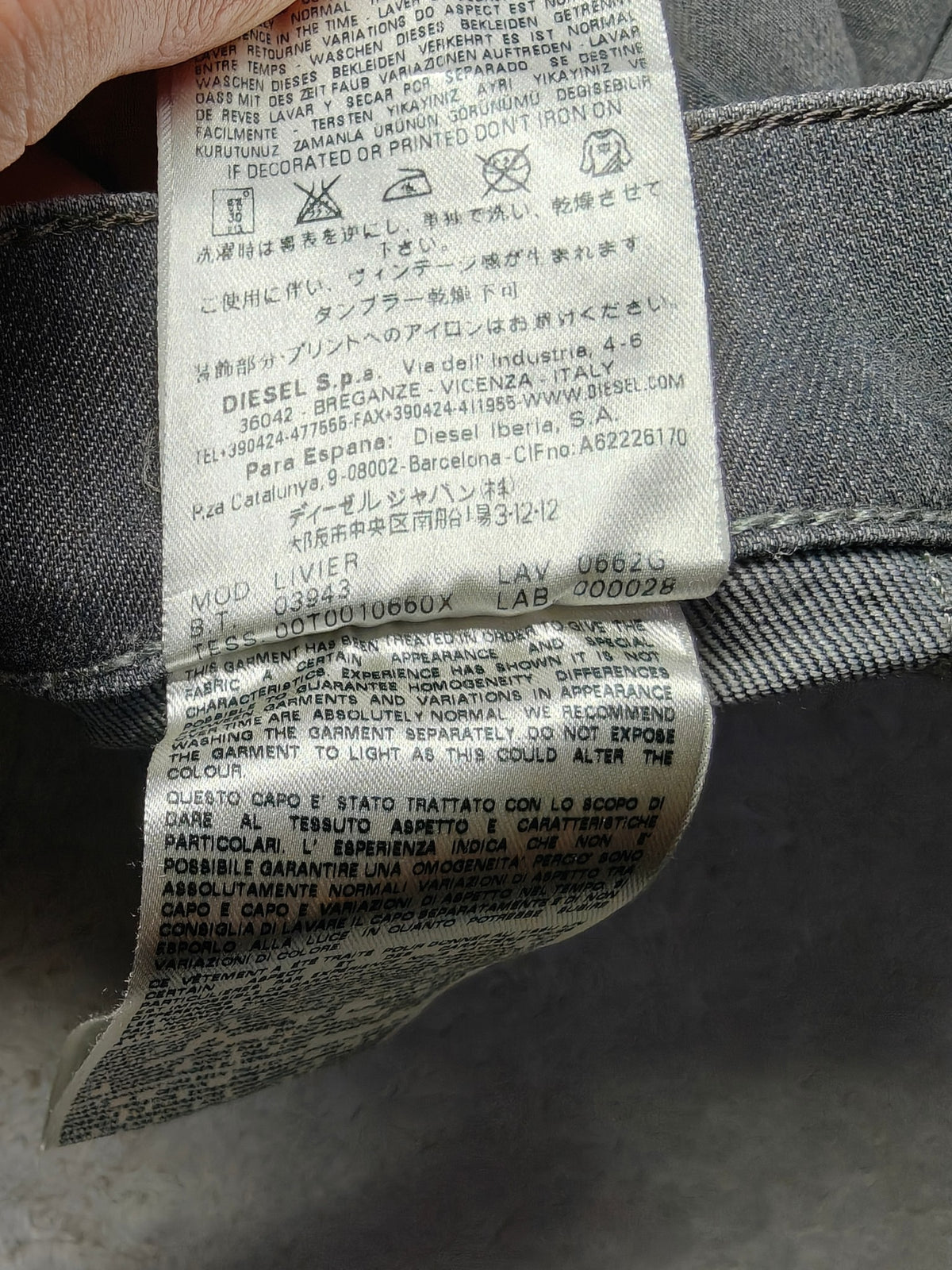 Women Diesel Livier Dark grey 0662G Super slim jegging W26 L34 (EU 36 / S) Y2K Jeans