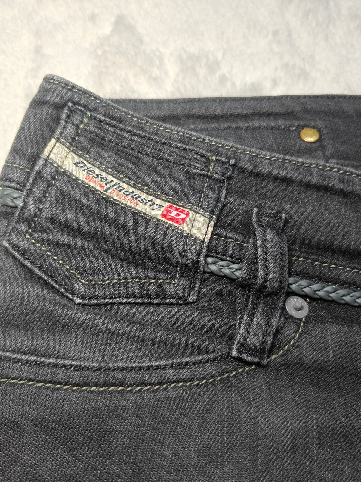 Women Diesel Matic Made in Italy Black 008GX Slim W28 L34 (EU 38 / M) Jeans