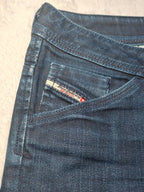 Women Diesel Muze made in Italy, 2007 Dark blue 008AA Straight W29 L30 (EU 38 / M) Jeans