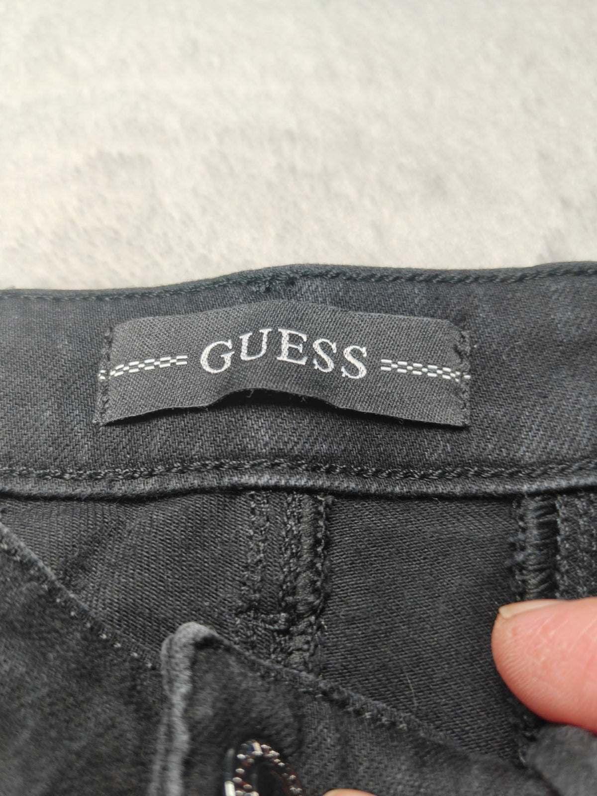Women Guess Be sexy Black Skinny W26 L30 (EU 36 / S) Y2K Jeans