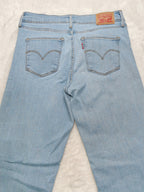 Women Levi's 314 Shaping Straight Light blue Straight W28 L30 (EU 38 / M) Y2K Jeans