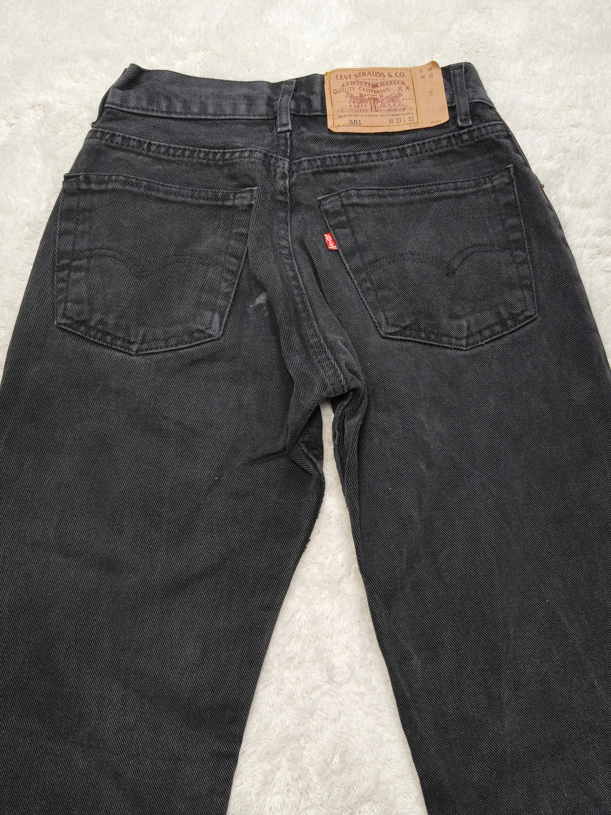 Women Levi's 501 vintage made in USA 1996 Black 5010165 Straight W27 L30 (EU 36 / S) Jeans