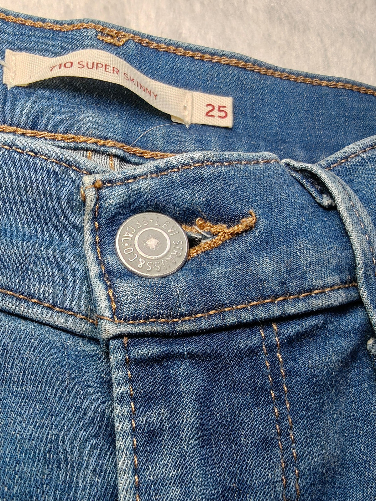 Women Levi's 710 Super Skinny Blue Super skinny W25 L32 (EU 34 / XS) Y2K Jeans