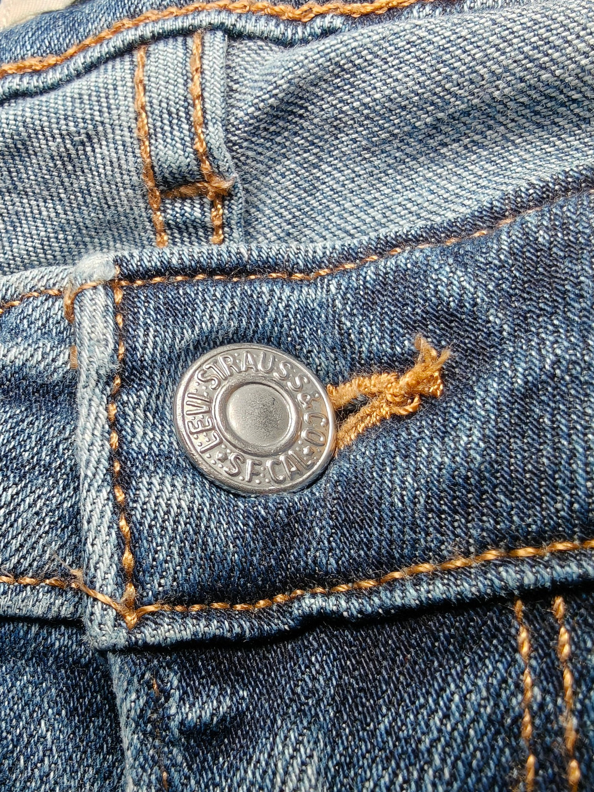 Women Levi's 711 Blue 0140 Skinny W28 L32 (EU 38 / M) Y2K Jeans