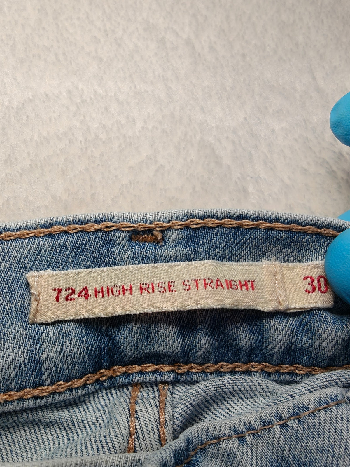 Women Levi's 724 High Rise Straight Light blue Straight W30 L28 (EU 40 / L) Y2K Jeans