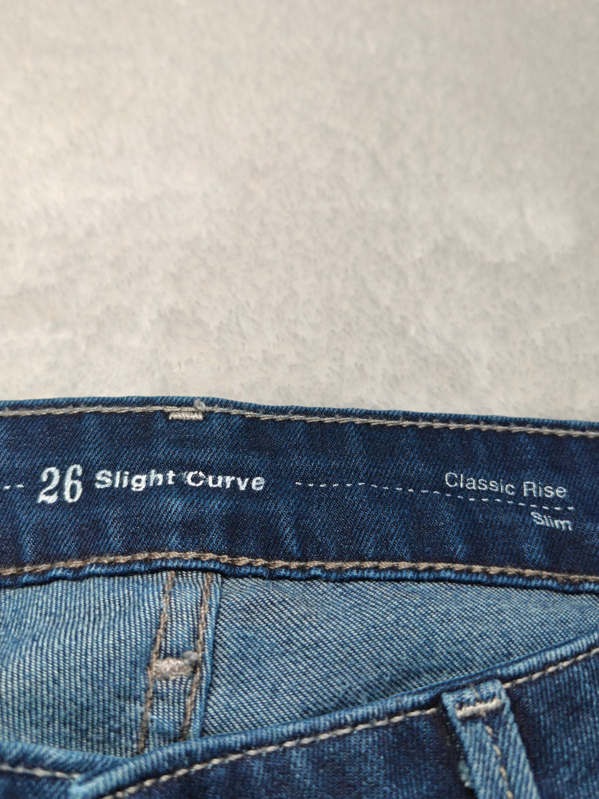 Women Levi's Slight Curve Dark blue Slim W26 L30 (EU 36 / S) Y2K Jeans