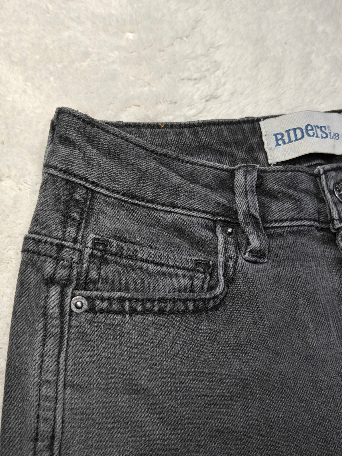 Women Riders by Lee Hi Mom Black Mom fit W24 L30 (EU 34 / XS) Y2K Jeans